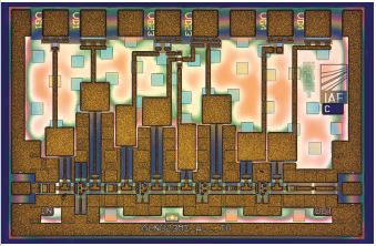 A low-noise amplifier (70 – 116 GHz), with an average noise temperature of 30 K, produced with Fraunhofer IAF’s 3 5 nm metamorphic HEMT technology