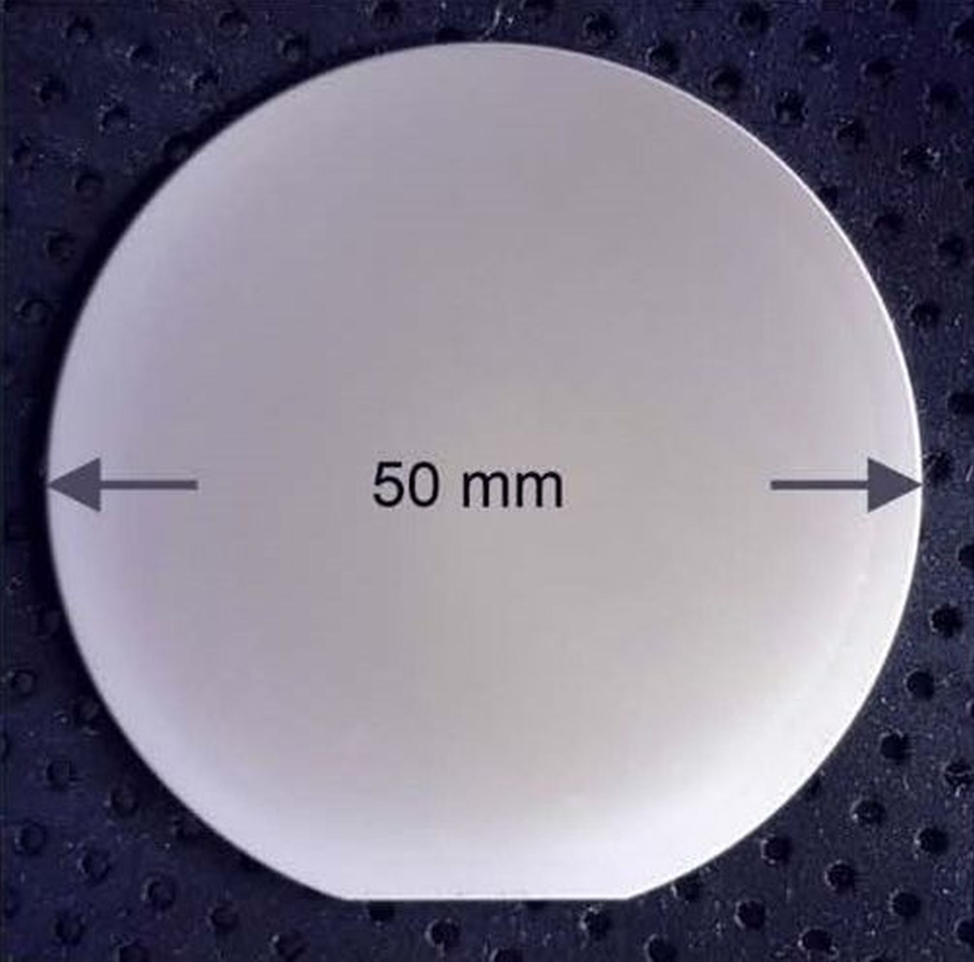 Overgrown diamond wafer Overgrown diamond wafer with diameter of 2 inch