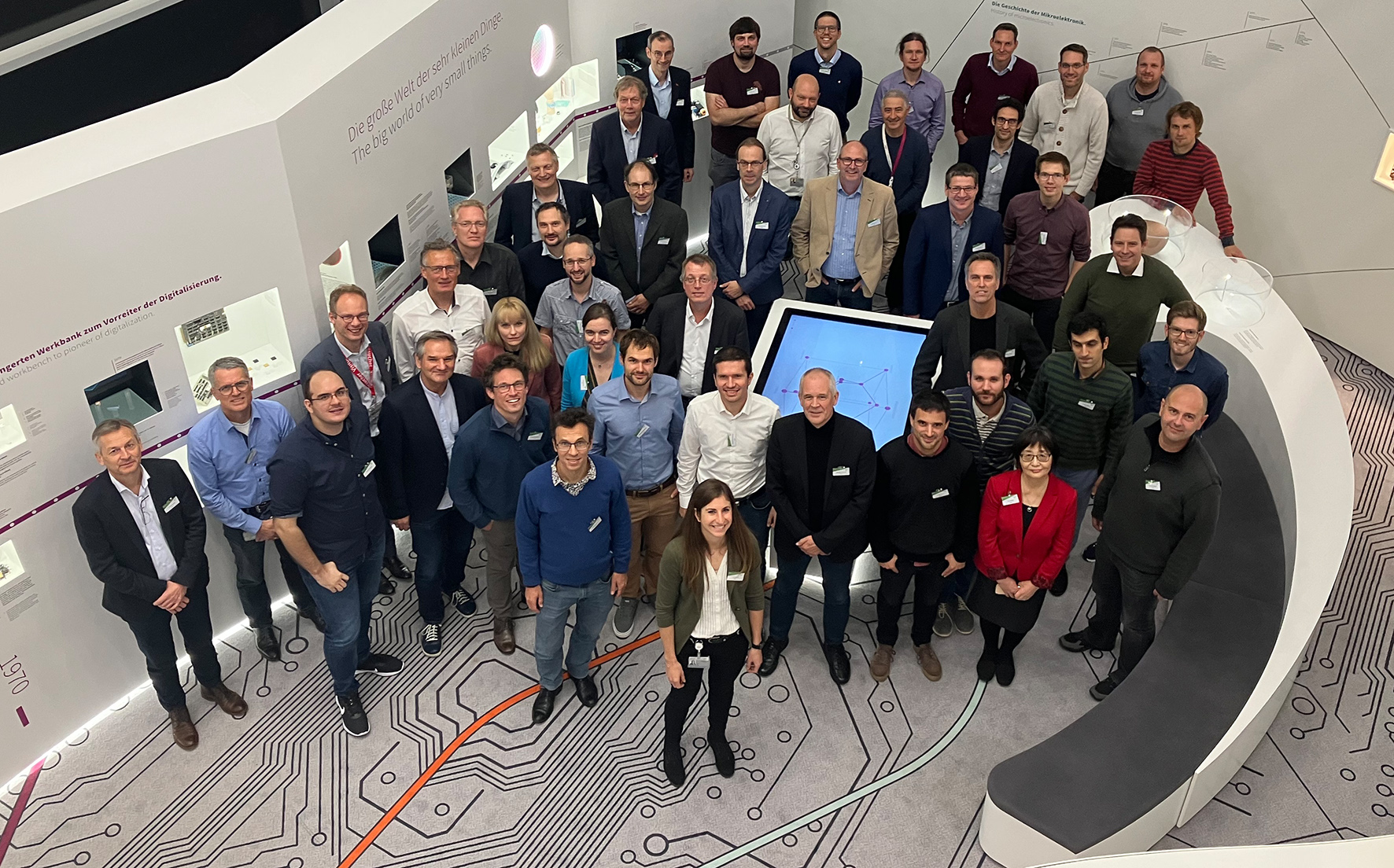 Group photo of the UltimateGaN project team